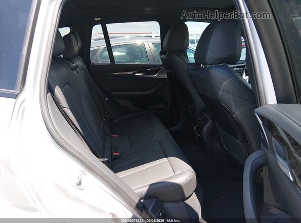 5UXTR9C51JLC84013 2018 BMW X3 Silver Vista de la etiqueta del VIN