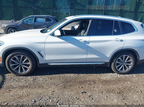 5UXTR9C51KLE20447 2019 BMW X3 Белый Панорамный вид салона 360°