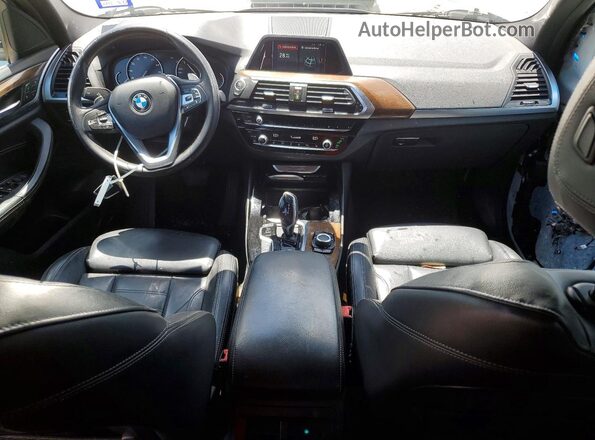 5UXTR9C52KLP89721 2019 BMW X3 White Вид панелі приладів