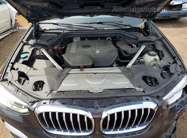 5UXTR9C53JLD61948 2018 BMW X3 Black Vista interior trasera