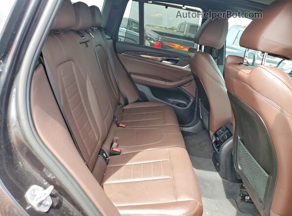 5UXTR9C53JLD61948 2018 BMW X3 Black Vista de los asientos traseros
