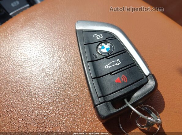 5UXTR9C53JLD65711 2018 BMW X3 Black Вид панелі приладів