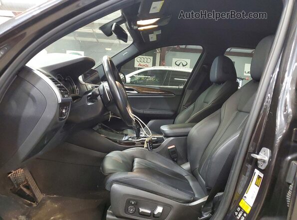 5UXTR9C53JLD73338 2018 BMW X3 Gray Widok wnętrza z przodu