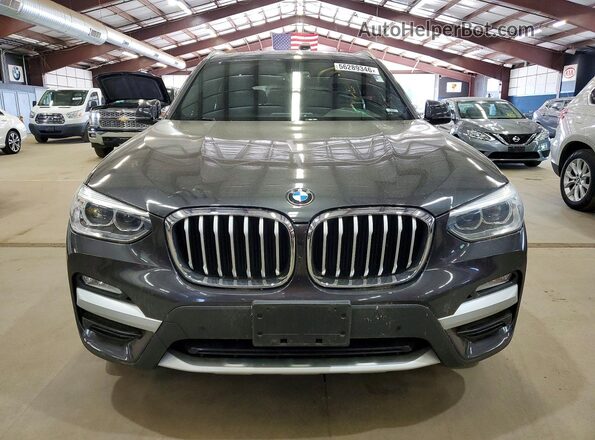 5UXTR9C53JLD73338 2018 BMW X3 Gray Widok z przodu