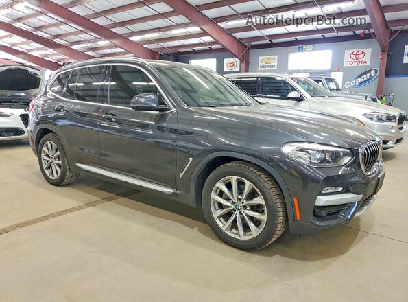 5UXTR9C53JLD73338 2018 BMW X3 Gray Przód prawy