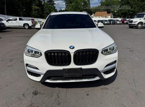 5UXTR9C54JLC77153 2018 BMW X3 White 