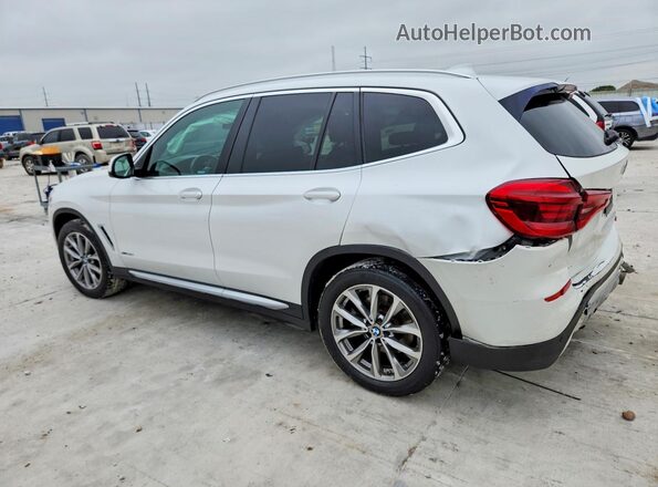 5UXTR9C54JLD59531 2018 BMW X3 White Rear left