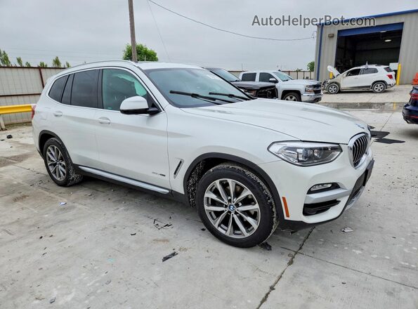 5UXTR9C54JLD59531 2018 BMW X3 White Front right