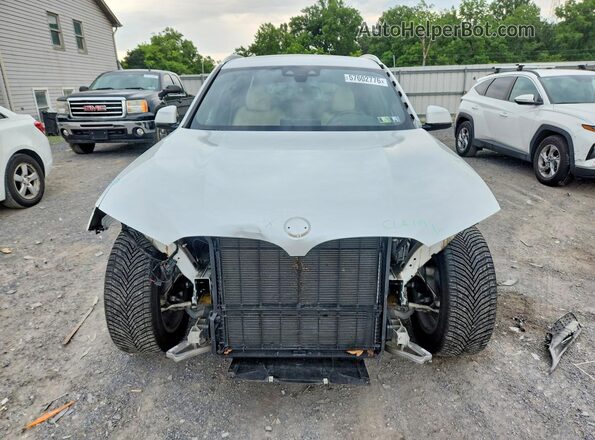 5UXTR9C54KLP93656 2019 BMW X3 White Front view