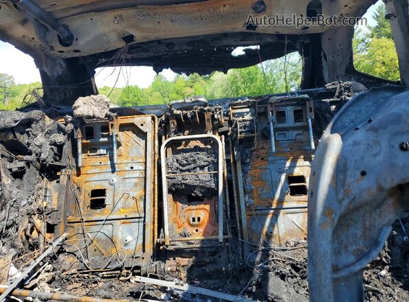 5UXTR9C55KLD95276 2019 BMW X3 Burn Widok tylnych siedzeń