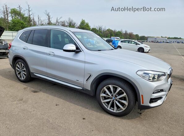 5UXTR9C56JLD66531 2018 BMW X3 Серый Передняя правая четверть