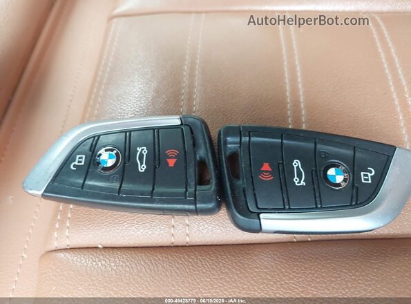 5UXTR9C56JLD68750 2018 BMW X3 Черный Вид панели приборов
