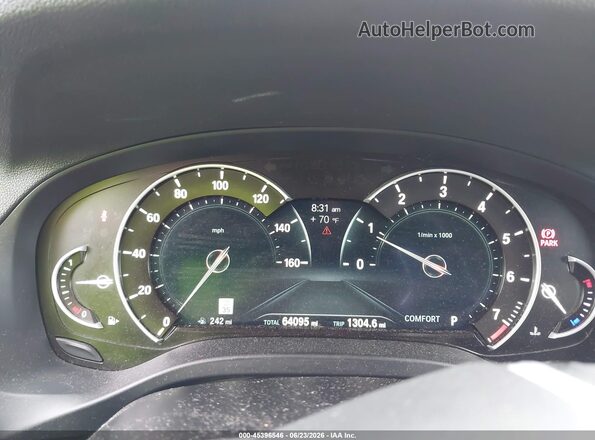 5UXTR9C56JLD89937 2018 BMW X3 Black Հետևի նստատեղերի տեսք