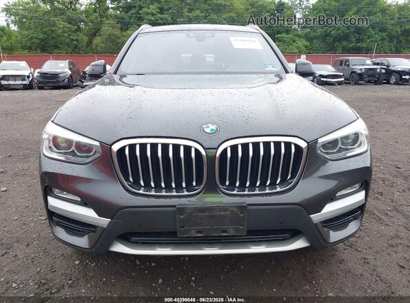 5UXTR9C56JLD89937 2018 BMW X3 Black Սարքավորումների վահանակի տեսք