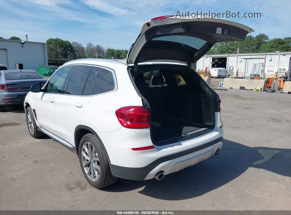 5UXTR9C57JLD72662 2018 BMW X3 White Հետևի ձախ