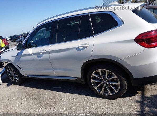 5UXTR9C57KLE13471 2019 BMW X3 White 