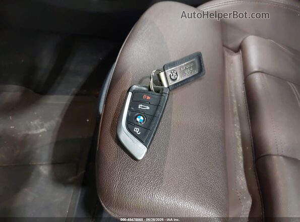 5UXTR9C57KLE21277 2019 BMW X3 Brown Widok deski rozdzielczej
