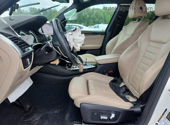 5UXTR9C57KLP97121 2019 BMW X3 White Vista interior delantera