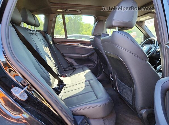 5UXTR9C58KLD94347 2019 BMW X3 Black ძრავის განყოფილების ხედი
