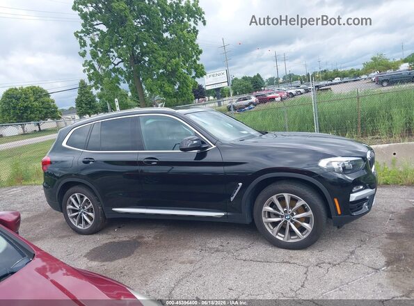 5UXTR9C5XKLD92129 2019 BMW X3 Black უკანა სალონის ხედი