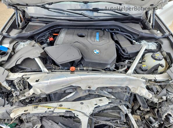 5UXTS1C03M9H77414 2021 BMW X3 White Widok wnętrza z tyłu