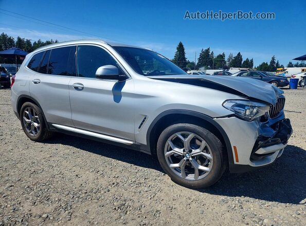 5UXTS1C08M9F53930 2021 BMW X3 Silver Delantero derecho