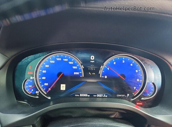 5UXTS3C54JLA45864 2018 BMW X3 White Instrument cluster view