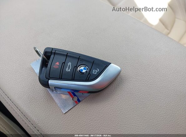 5UXTS3C56K0Z05523 2019 BMW X3 Black Առջևի վահանակի տեսք