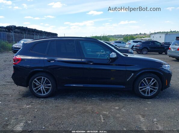 5UXTS3C57J0Y93882 2018 BMW X3 Black Rear interior view