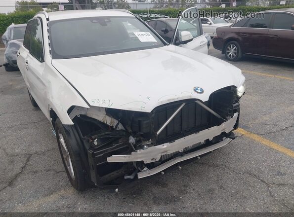 5UXTY3C00M9G04041 2021 BMW X3 White Вид спереду