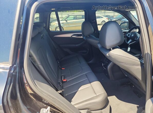 5UXTY3C04M9F70315 2021 BMW X3 Black Սալոնի հետևի տեսք