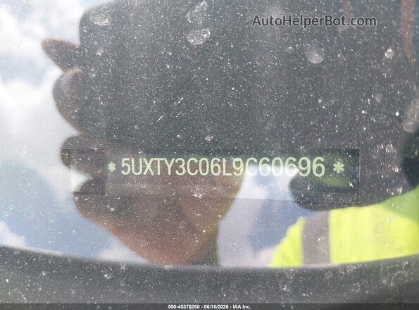 5UXTY3C06L9C60696 2020 BMW X3 White Widok komory silnika
