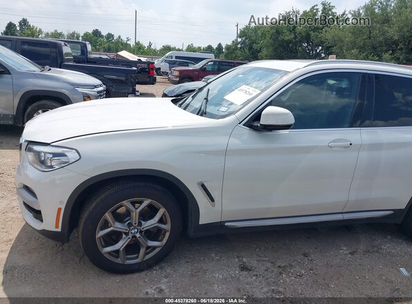 5UXTY3C06L9C60696 2020 BMW X3 White Widok wnętrza 360 stopni