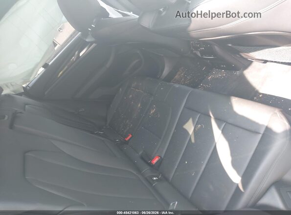 5UXTY3C06M9E33375 2021 BMW X3 White VIN կոդի պիտակի տեսք