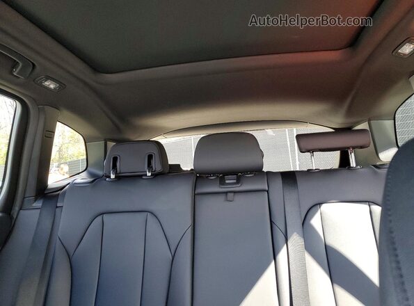 5UXTY5C01M9G67337 2021 BMW X3 Brown Vista de los asientos traseros