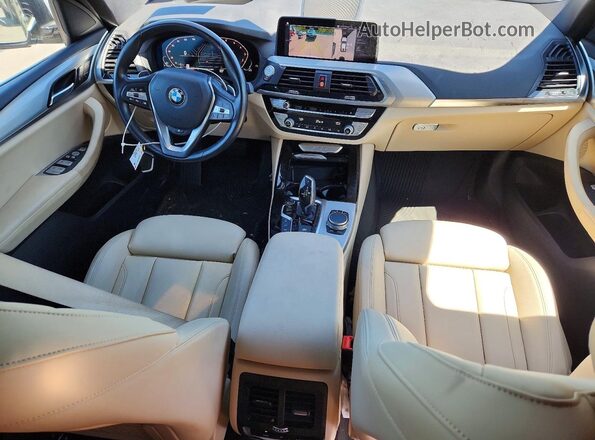 5UXTY5C02L9B89573 2020 BMW X3 Серебряный Вид панели приборов