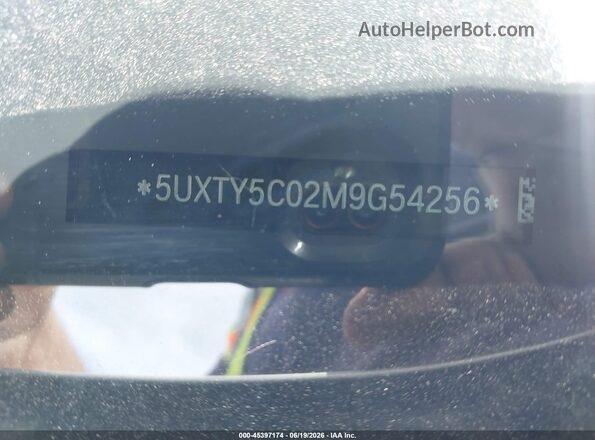 5UXTY5C02M9G54256 2021 BMW X3 Silver 