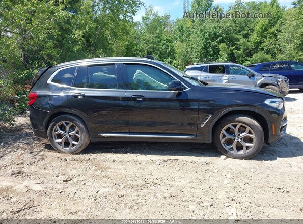 5UXTY5C03L9B58123 2020 BMW X3 Black Вид задньої частини салону