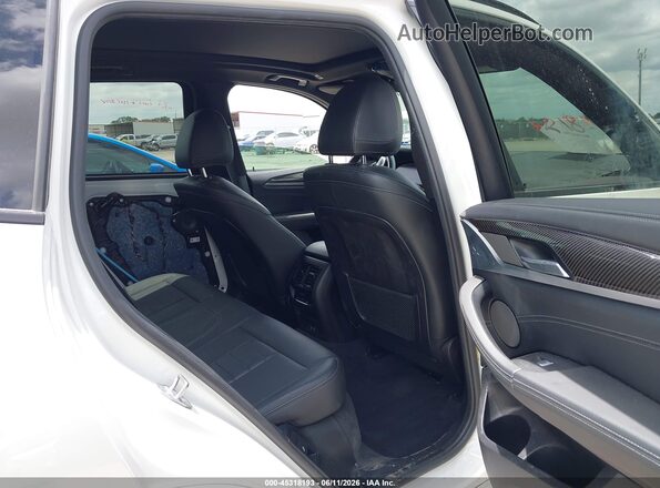 5UXTY5C04LLT33527 2020 BMW X3 Белый Вид наклейки с VIN-кодом
