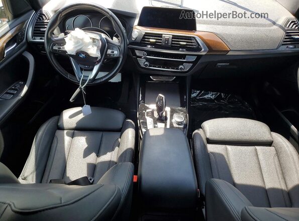 5UXTY5C05M9F13424 2021 BMW X3 Black Առջևի վահանակի տեսք