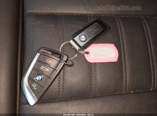 5UXTY5C06M9H33977 2021 BMW X3 Белый Вид панели приборов