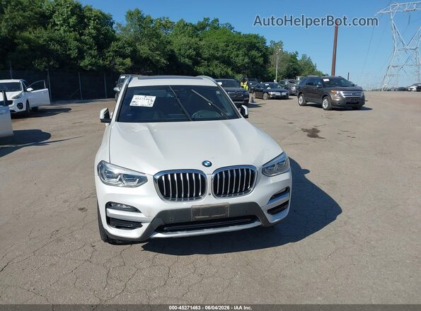 5UXTY5C06M9H33977 2021 BMW X3 Белый Вид спереди