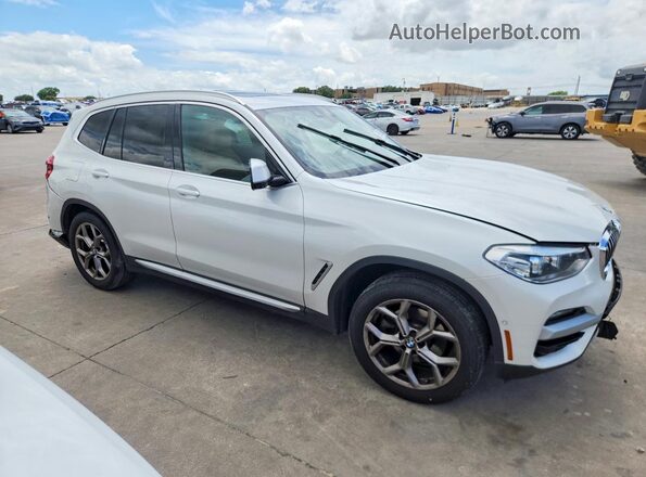 5UXTY5C06M9H70558 2021 BMW X3 White Передня права чверть