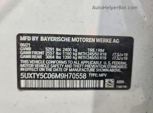 5UXTY5C06M9H70558 2021 BMW X3 White Вид підкапотного простору