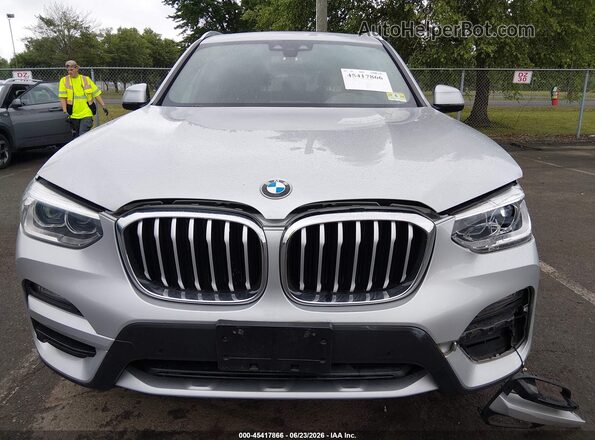 5UXTY5C08M9F50466 2021 BMW X3 Silver Սարքավորումների վահանակի տեսք