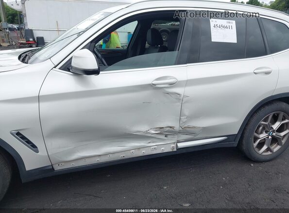 5UXTY5C08M9G84104 2021 BMW X3 White Դիմացի տեսք
