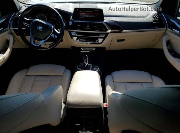 5UXTY5C08M9G92171 2021 BMW X3 White Առջևի վահանակի տեսք