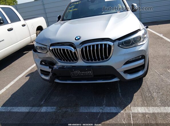 5UXTY5C09LLT38495 2020 BMW X3 Silver Սարքավորումների վահանակի տեսք