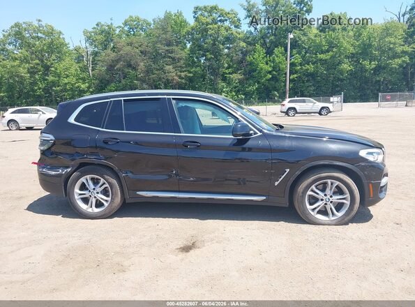5UXTY5C09M9D82143 2021 BMW X3 Black 
