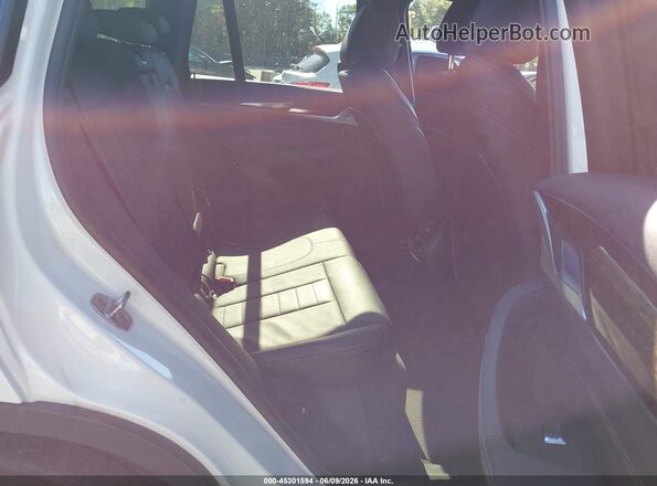5UXTY5C0XM9E29549 2021 BMW X3 White VIN կոդի պիտակի տեսք